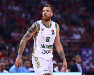 Ο Μπραζντέικις υποβλήθηκε σε χειρουργική επέμβαση και χάνει το EuroBasket