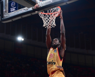 Aπό τον Πειραιά και το Τελ Αβίβ, ο Νέιθαν Μένσα στο Summer League του ΝΒΑ για τους Σπερς