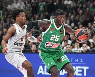 Μονέκε για τη μεταγραφή Σορτς: «Μου λένε ότι θα καταστρέψει την καριέρα του, αλλά δεν ξέρουν...»