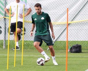 Η προσαρμοστικότητα του Τσιριβέγια και τα «ζεύγη» που δοκιμάζει ο Βιτόρια στον άξονα