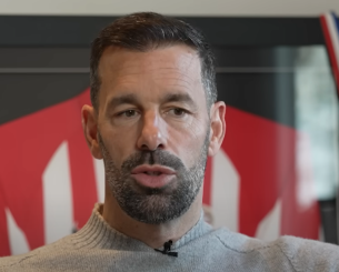 Παρελθόν απ' τη Λέστερ ο Φαν Νίστελροϊ