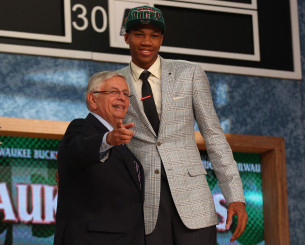 Σαν σήμερα πριν δώδεκα χρόνια οι Μπακς επέλεξαν στο draft τον Γιάννη Αντετοκούνμπο (video)