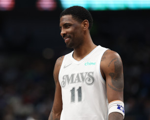 Ο Ίρβινγκ υπέγραψε νέο συμβόλαιο με τους Μάβερικς