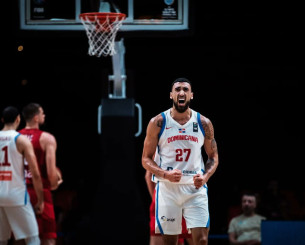 Ρίχνει... βόμβα με Κρις Ντουάρτε η Μάλαγα