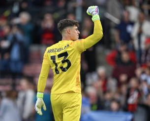 Παραμένει στο Λονδίνο, αλλά αλλάζει ομάδα ο Κέπα