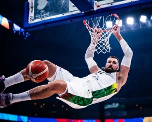 Η μπάλα στην πλευρά του Βαλαντσιούνας για την εξομάλυνση της «μάχης»