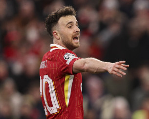 Η Λίβερπουλ ανακοίνωσε ότι αποσύρει τον αριθμό «20» προς τιμήν του Ζότα από όλα τα τμήματά της