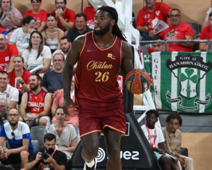 Επιστροφή στη δράση για τον Λεσόρ - Έπαιξε σε αγώνα «θρύλων» της Σαλόν