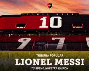 Ύψιστη τιμή για τον Λιονέλ Μέσι: Η Νιούελς δίνει το όνομά του σε εξέδρα στο γήπεδο της