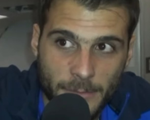 Το τρομερό βίντεο της Εθνικής μετά την πρόκριση στους «16» του Μουντιάλ - Σε ρόλο ρεπόρτερ ο Καρνέζης