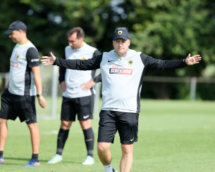 Τι 11άδα δοκίμασε ο Νίκολιτς για το φιλικό της ΑΕΚ με την Κόρτραϊκ