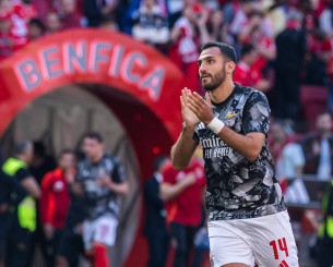 Ο Παυλίδης απέφυγε να απαντήσει για το μέλλον του στη Μπενφίκα