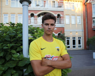 Ρέλβας: «Αισθάνομαι έτοιμος να παίξω στην ΑΕΚ, ανυπομονώ να δω γεμάτο το γήπεδο μας»