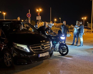 Αυτό είναι το βαν που θα παραλάβει τον Βαλαντσιούνας