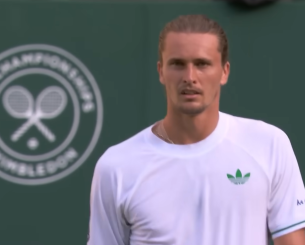 Άνδρας φίλαθλος έκανε πρόταση γάμου στον Ζβέρεφ - Η επική απάντηση του Γερμανού (video)