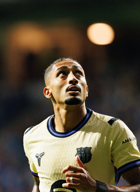 Η Μπαρτσελόνα ζήτησε διακανονισμό για τις μεταγραφές των Ραφίνια και Τόρες - Πόσα εκατομμύρια χρωστάει