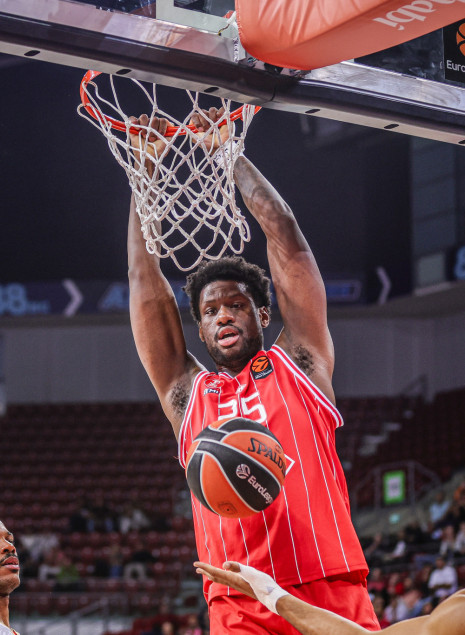 Η Χάποελ «λύγισε» την Μπαρτσελόνα με φοβερούς Ότουρου και Μπράιαντ