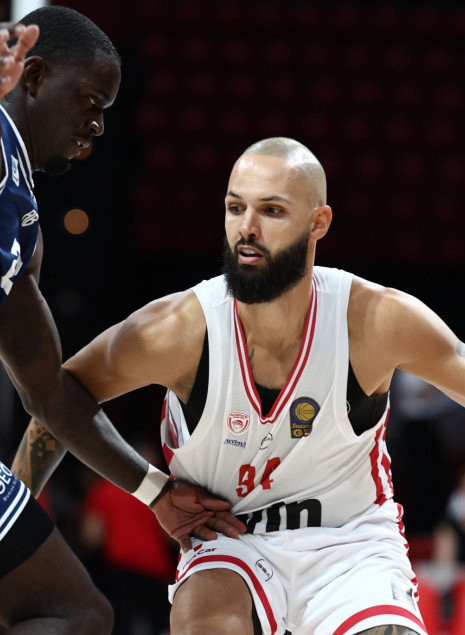 Η ασυνήθιστη ερώτηση που έκανε ο Φουρνιέ στο X