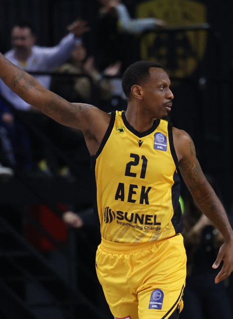 Ο νόμος της Sunel Arena και 10η διαδοχική νίκη για την ΑΕΚ