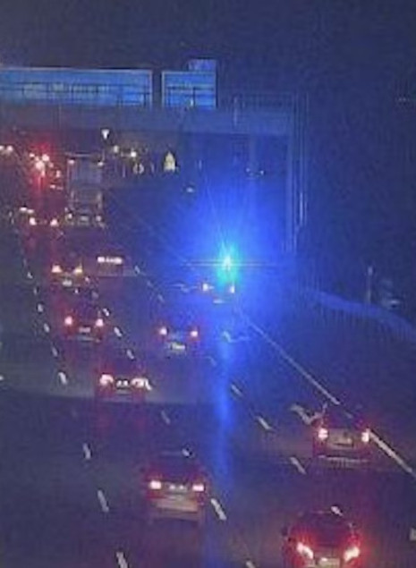 Χάος στην Αυστρία: 50 Σέρβοι χούλιγκαν μπήκαν με λοστούς σε αυτοκινητόδρομο ψάχνοντας Κροάτες (video)