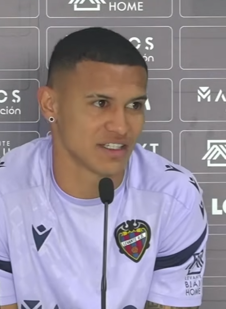 «Ο Αριάγα αποφάσισε να μείνει στη Λεβάντε»