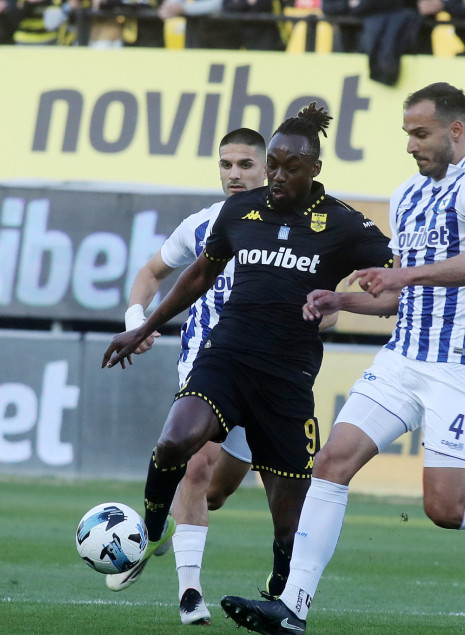 Ο Λεβαδειακός του πετάει το γάντι αλλά ο Αρης αρνείται να το σηκώσει