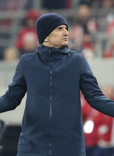 Λουτσέσκου: «Ανοιχτά μέχρι το τέλος για τον τίτλο» - Η αναφορά του στον Αντετοκούνμπο