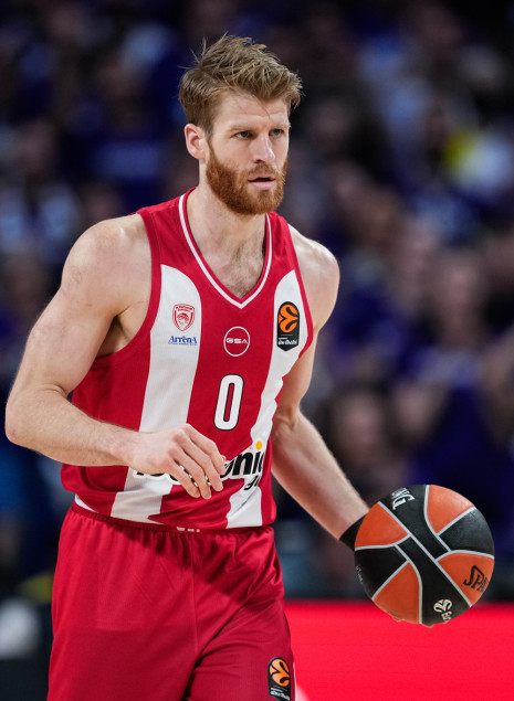 Χωρίς Γουόκαπ αλλά με Βεζένκοφ στο Παρίσι ο Ολυμπιακός: Το ιατρικό δελτίο της EuroLeague