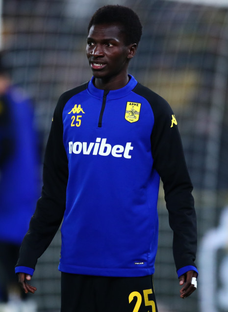 Ράτσιτς και Χόνγκλα κάνουν δύσκολη την απόφαση για τον ξένο που θα… κοπεί