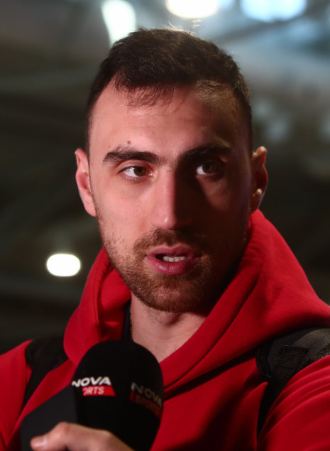 Μιλουτίνοφ: «Δεν μπορούσε ο τραυματισμός μου να με αφήσει εκτός»