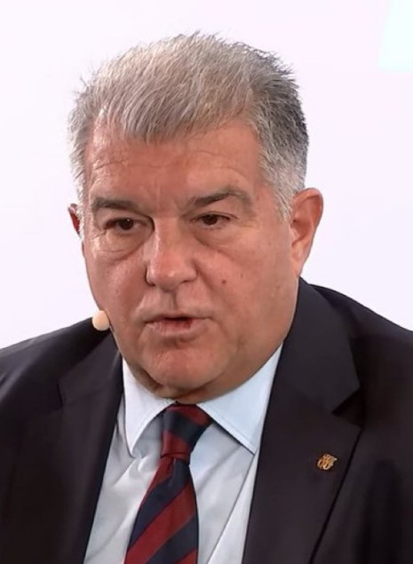 Η καυστική απάντηση του Λαπόρτα στον Τσάβι: «Οι ίδιοι παίκτες που έχαναν μαζί του, τώρα κερδίζουν με τον Φλικ»