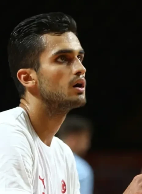 Εντυπωσιακό ντεμπούτο με doulbe-double για τον Γιουρτσεβέν στην G-League (video)