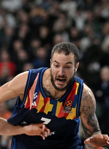 Ο Λοβέρν είναι... άνεργος και σκέφτεται την Παρτίζαν: «Εκεί θέλω να τελειώσω την καριέρα μου»