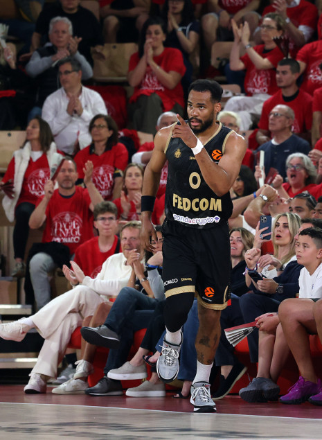 Η Μονακό «καθάρισε» τη Μπαρτσελόνα και ετοιμάζεται για... μάχες playoffs με Ολυμπιακό