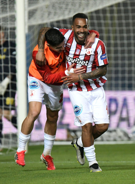 Με «μάγο» Τεϊσέιρα ο Πανσερραϊκός έκανε περίπατο στο Αγρίνιο και μπήκε σε θέση παραμονής μετά από έξι μήνες!