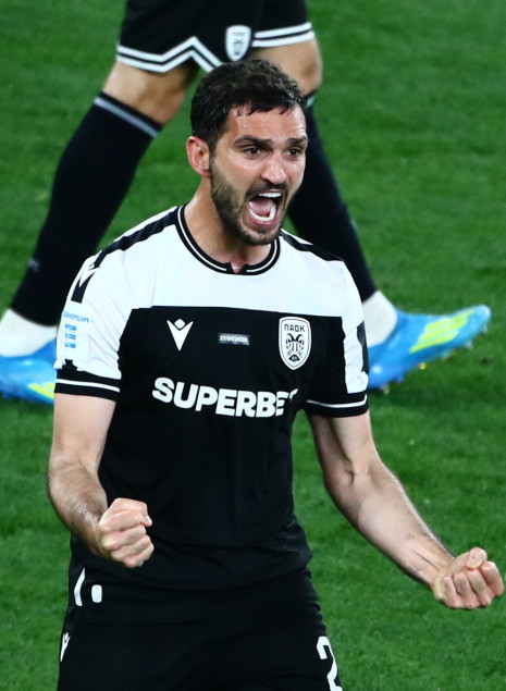 Η μάχη της δεύτερης θέσης συνεχίζεται με Super Αποδόσεις*!