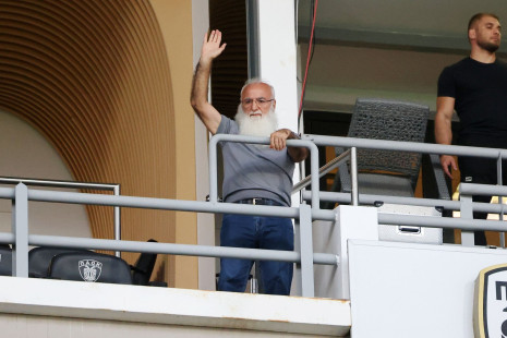 Συγκινητική κίνηση από τον Ιβάν Σαββίδη - Παρείχε οικονομική στήριξη σε 25χρονο με σπάνια μορφή καρκίνου