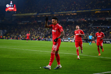 Διπλασιασμοί που βγαζουν παρολί στο 50.00!