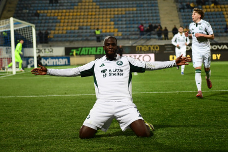 Ο Τεττέη ψάχνει και θέλει πολύ αυτό το πρώτο γκολ με τον Παναθηναϊκό σε ντέρμπι «αιωνίων»