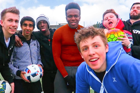 Από βιντεάκια με GTA και FIFA, στο γεμάτο Wembley και στα 16 εκατομμύρια ευρώ σε φιλανθρωπίες