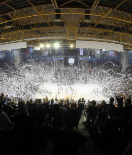 ΠΑΟΚ προς τον κόσμο: «Με πάθος, φωνή και υπομονή κάνουμε το πρώτο βήμα»