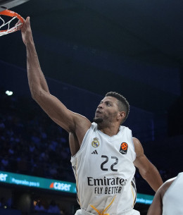 Ο υποψήφιος κορυφαίος σέντερ της Euroleague… βρυχάται!