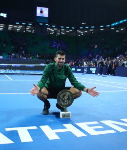 Συνάντηση του Τζόκοβιτς με έναν αμφιλεγόμενο επιστήμονα - Τι έκαναν μαζί στη μυστηριώδη «Κοιλάδα των Πυραμίδων»