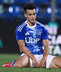 Ανησυχία για τον Δουβίκα - Αποχώρησε τραυματίας από το παιχνίδι της Κόμο