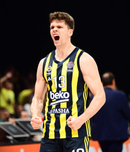 Μία φορά γίνονται τα λάθη στα playoffs!