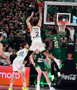 Το σουτ στην εκπνοή του Μπόλντγουιν που χάρισε τη νίκη στη Φενέρμπαχτσε κόντρα στον Παναθηναϊκό (video)