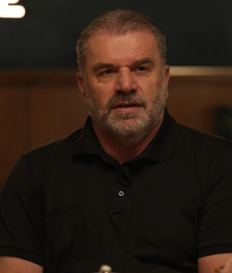 Επίθεση Ποστέκογλου κατά Τότεναμ: «Δεν είναι μεγάλη ομάδα»