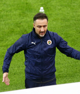 Ο Βίτορ Περέιρα αναλαμβάνει τη Νότιγχαμ Φόρεστ