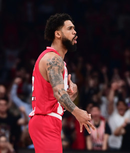 Ριμπάουντ στο προσκήνιο και επιλογή με Ντόρσεϊ σε δυνατή απόδοση!