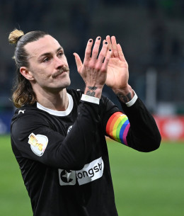 Ακτιβιστής, hipster, ροκάς – Ο Τζάκσον Ίρβαϊν δεν είναι ο ποδοσφαιριστής που έχεις συνηθίσει